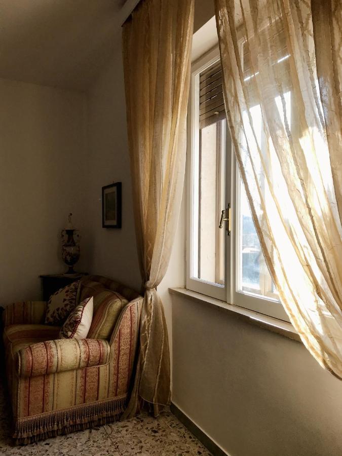 Appartement Casa Zi' Peppe à Capranica Extérieur photo